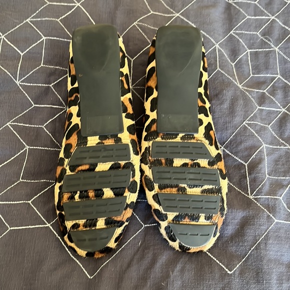 Neiman Marcus driving moccasins - Picture 3 of 5